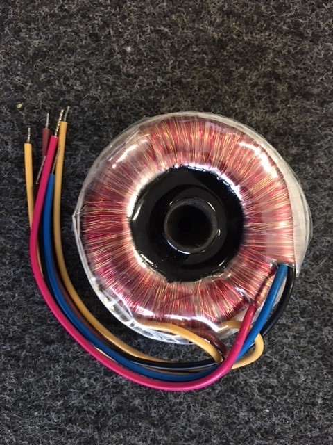 Transfo 120/230 V; 6 W; 75 mm  CX2310  CX3400  FBQ1502  HA4700  HA8000  MDX4600 MIC2200 MX882 RX1602  VX2000 XR4400 ZMX8210
