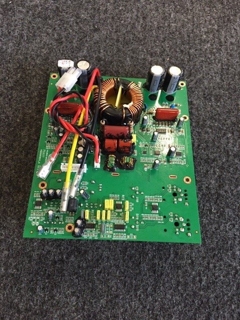 Turbosound M18B amp pcb without fets