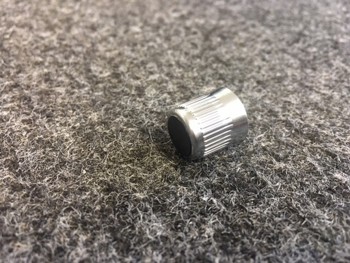 [FJ20-00189-000] M32 ,M32R , M32R live plastic knob 'short button' under screen 13.9mm