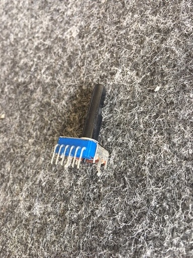[CT11-00688-000] Behringer DDM4000 stereo potentiometer (EOL: can no longer be ordered)
